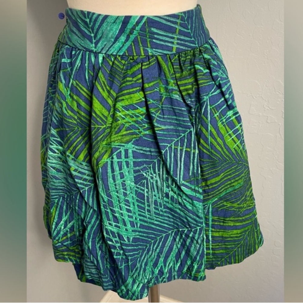 🌿 Banana Republic Tropical Green and Blue Women's Skirt